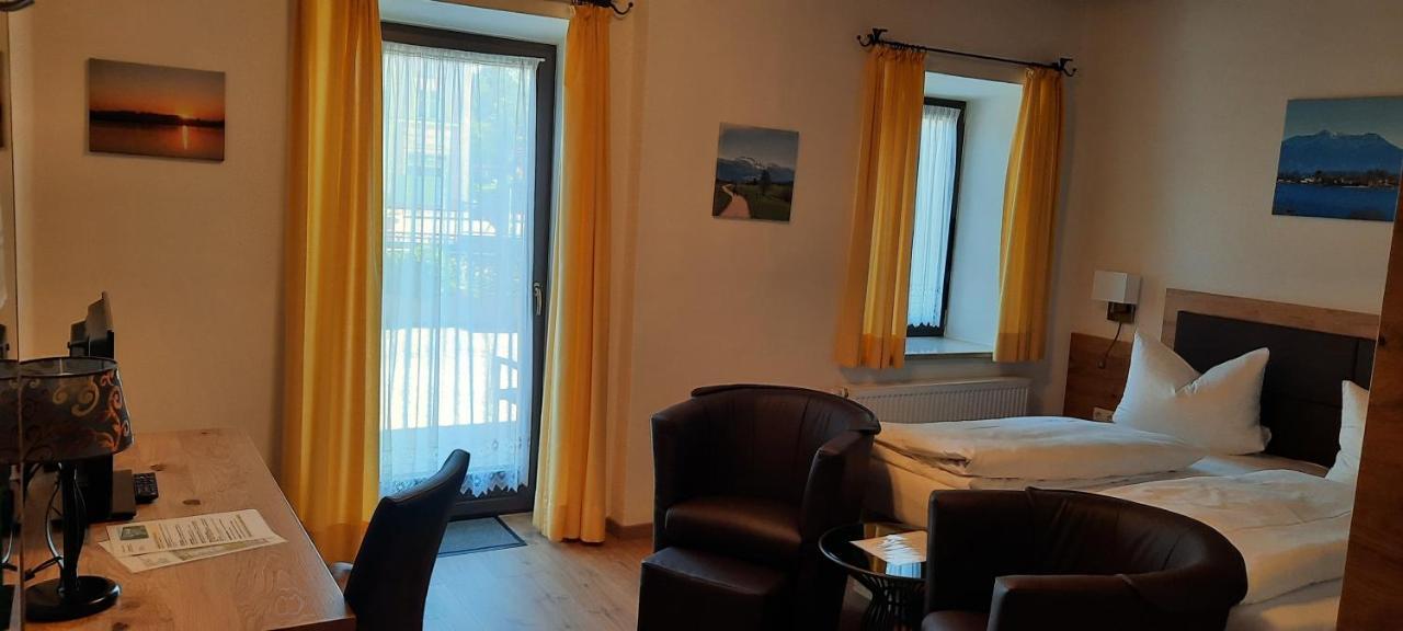Hotel Pension Lindenhof Прин-ам-Кимзее Экстерьер фото